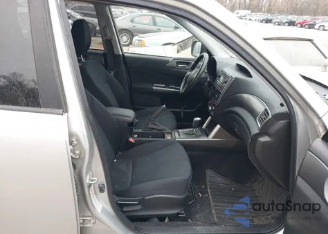 2011 Subaru Forester 2.5X Premium из США, поврежденный, VIN JF2SHBDC7BH731533